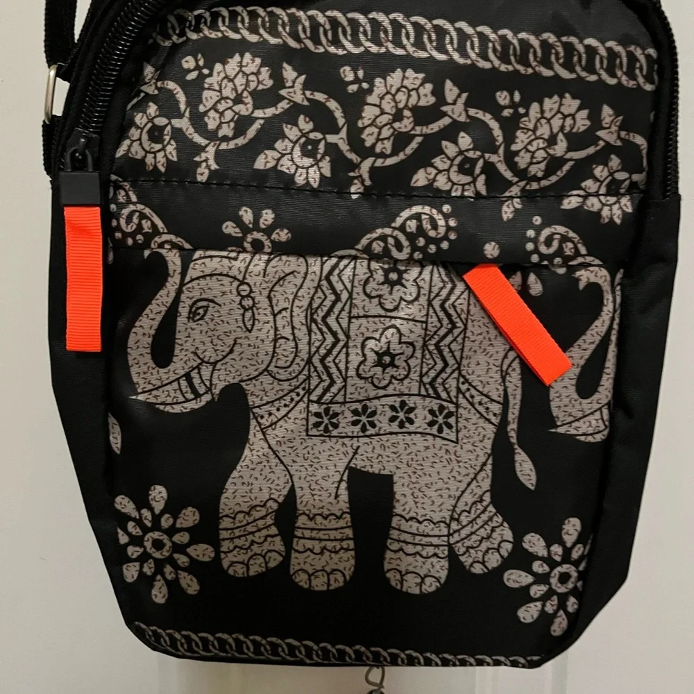 Elephant adjustable strap bag - Picture 3 of 4